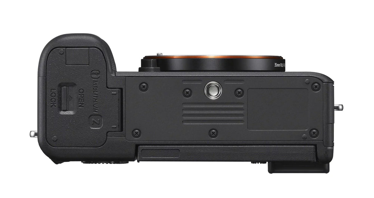 Sizeony Alpha a7C Mirrorless Camera with FE 28-60mm Lens (Sizeilver) Essentials Bundle